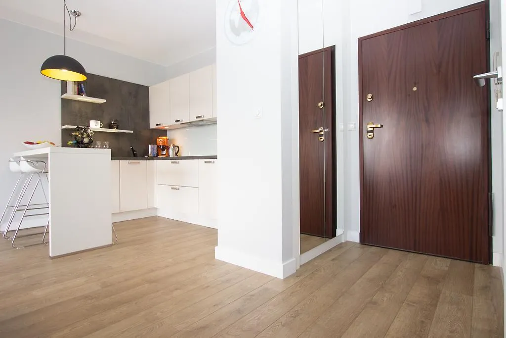 Lenzo Apartments Krakow 0*,