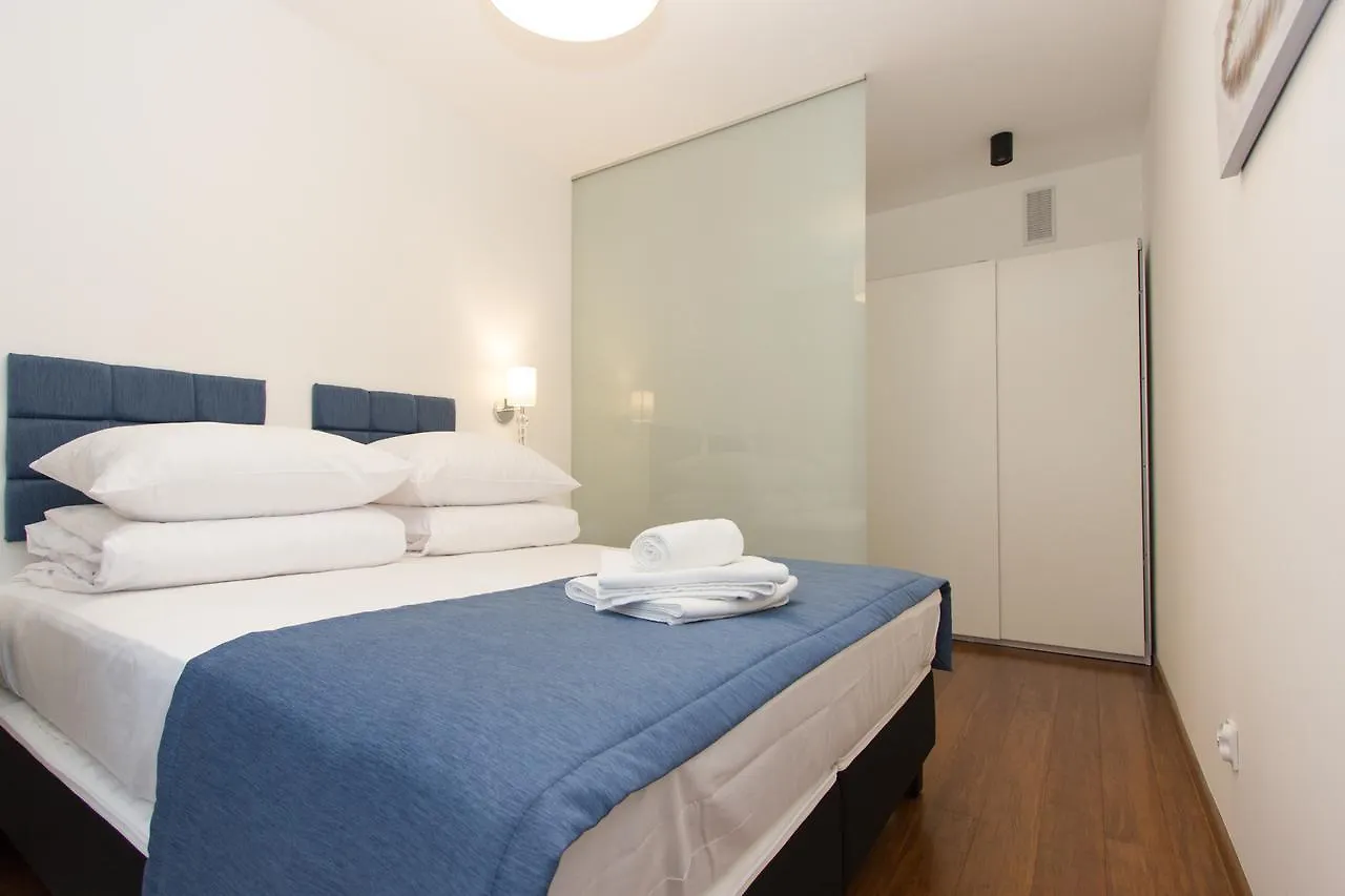 Lenzo Apartments Krakow Poland